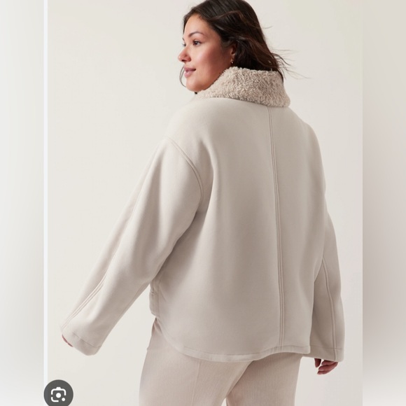 NWOT ATHLETA WESTBOUND SHERPA JACKET - Picture 5 of 16